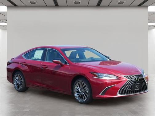 2025 Lexus ES 300h Ultra Luxury