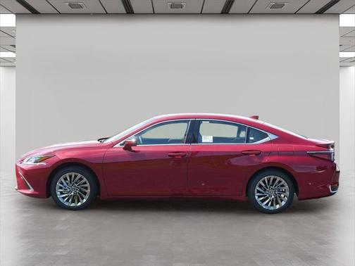 2025 Lexus ES 300h Ultra Luxury