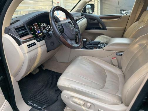 2020 Lexus LX 570 Three-Row