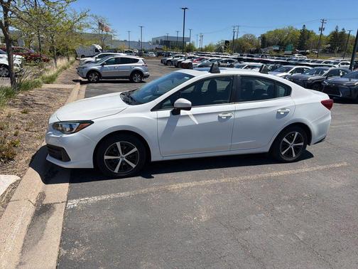 Crystal White Pearl 2021 Subaru Impreza Premium