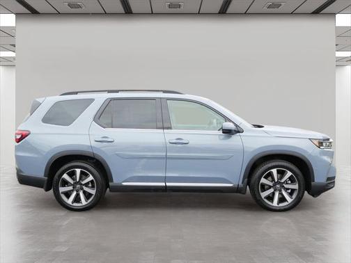 2024 Honda Pilot Touring 8-Passenger