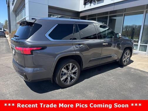 2023 Toyota Sequoia Base
