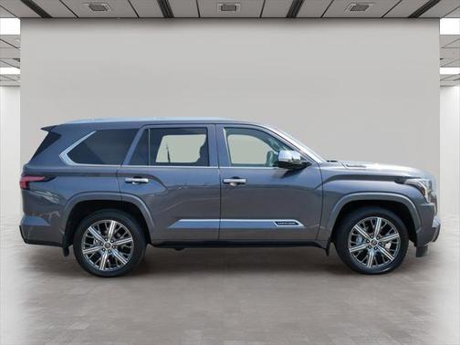 2023 Toyota Sequoia Base