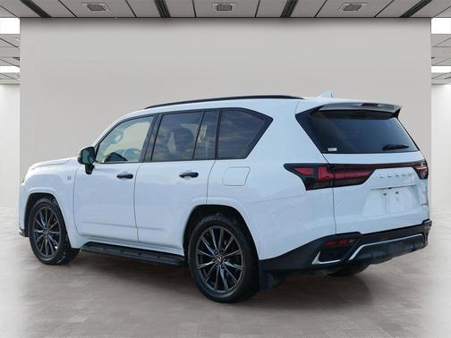 2022 Lexus LX 600 F SPORT