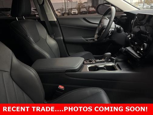 2025 Lexus NX 450h+ Luxury