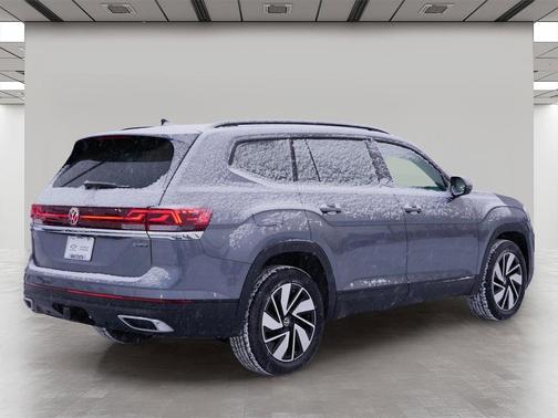 2024 Volkswagen Atlas 2.0T SE w/Technology 4MOTION