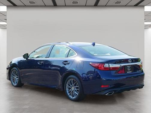 2018 Lexus ES 350 Base