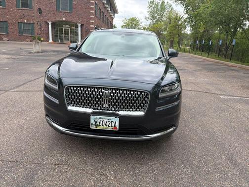 Flight Blue Metallic Clearcoat 2023 Lincoln Nautilus Reserve