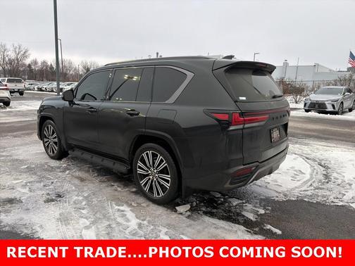 2025 Lexus LX 600 Luxury