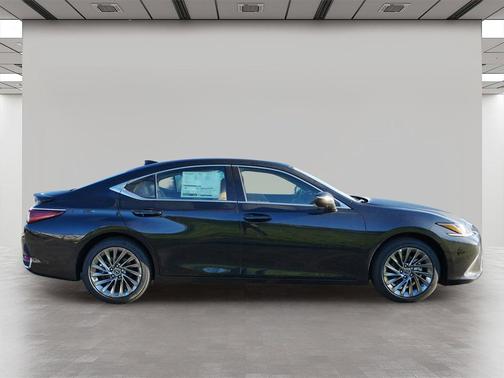 2025 Lexus ES 300h Luxury