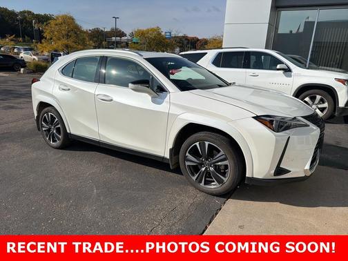 2024 Lexus UX 250h Base