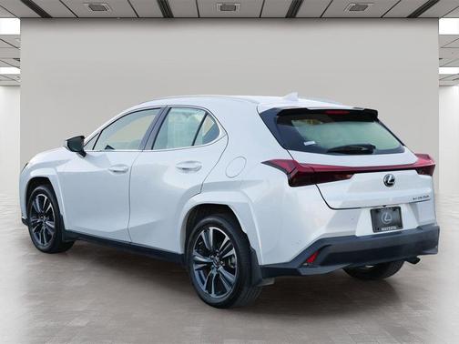 2024 Lexus UX 250h Base