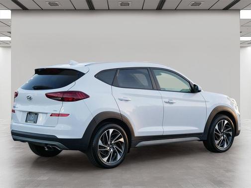2019 Hyundai TUCSON Sport