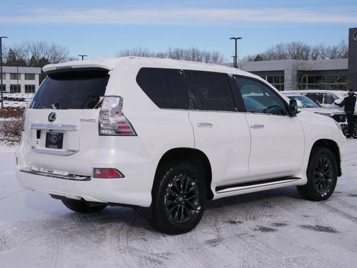 2023 Lexus GX 460 Premium
