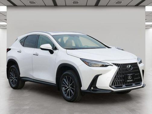 Eminent White Pearl 2024 Lexus NX 250 Premium