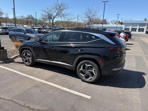 Black Pearl 2024 Hyundai TUCSON Hybrid Limited