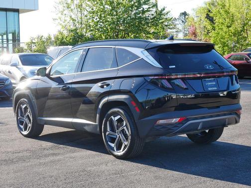 Black Pearl 2024 Hyundai TUCSON Hybrid Limited