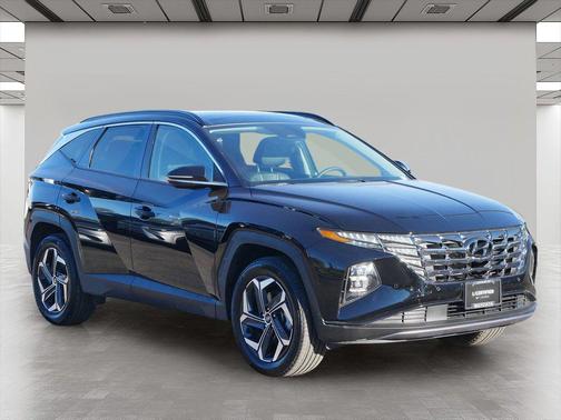 Black Pearl 2024 Hyundai TUCSON Hybrid Limited