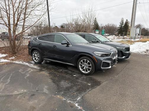 2022 BMW X6 xDrive40i
