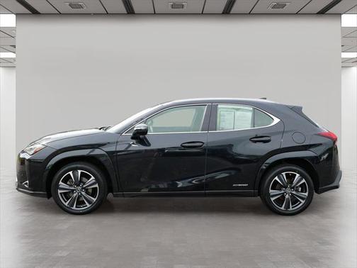 2022 Lexus UX 250h Base