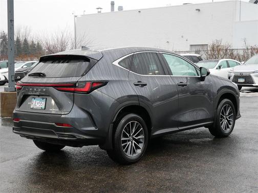 2025 Lexus NX 350h AWD