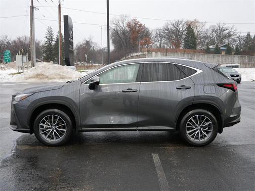 2025 Lexus NX 350h AWD