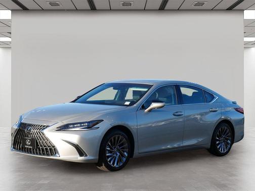 2024 Lexus ES 300h Ultra Luxury