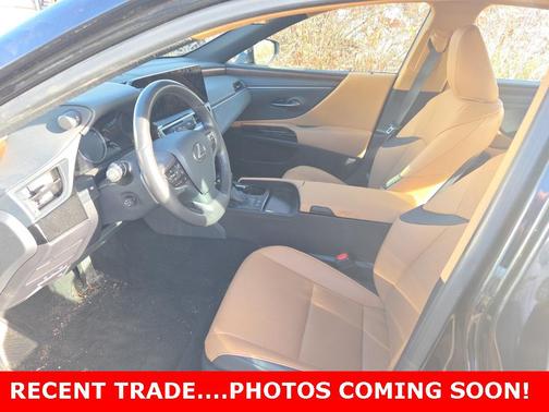 2024 Lexus ES 300h Base