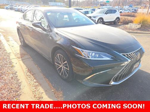 2024 Lexus ES 300h Base