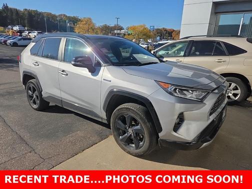 2021 Toyota RAV4 Hybrid SE