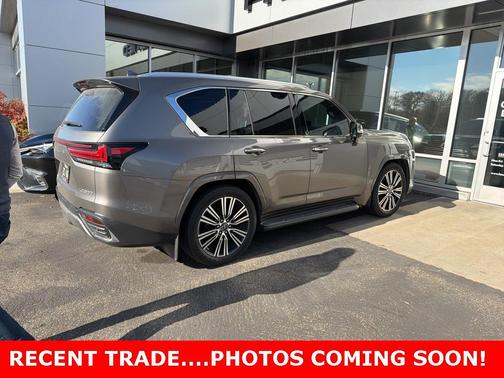 2024 Lexus LX 600 Luxury