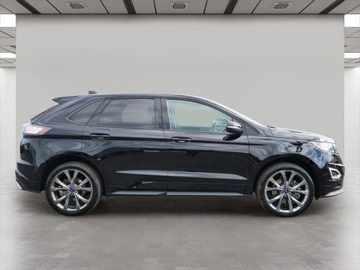 2016 Ford Edge Sport