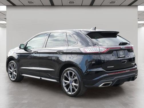2016 Ford Edge Sport