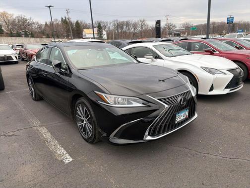 2025 Lexus ES 350 Base