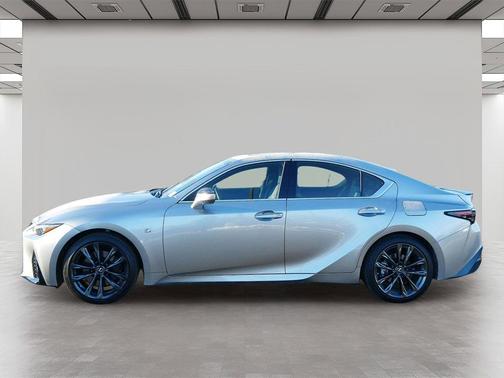 2022 Lexus IS 350 Base