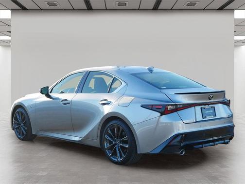 2022 Lexus IS 350 Base
