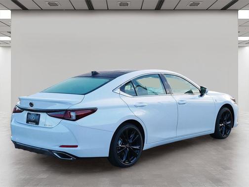 2025 Lexus ES 350 Base