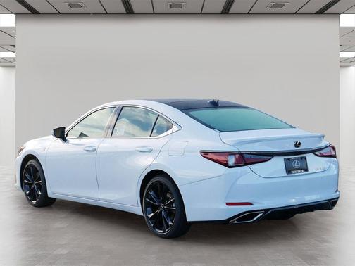 2025 Lexus ES 350 Base