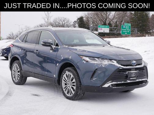 2023 Toyota Venza XLE