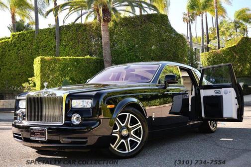 Diamond Black 2011 Rolls-Royce Phantom VI