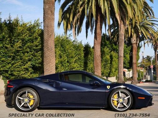 2018 Ferrari 488 Spider Base