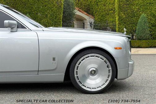 Silver 2004 Rolls-Royce Phantom VI