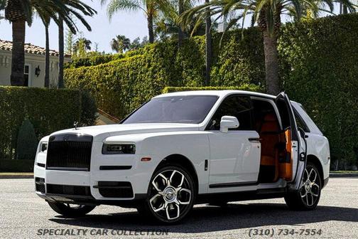 White 2022 Rolls-Royce Cullinan