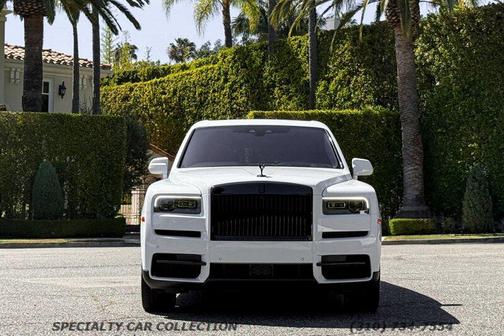 White 2022 Rolls-Royce Cullinan