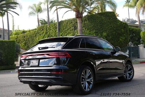 2021 Audi Q8 55 Premium