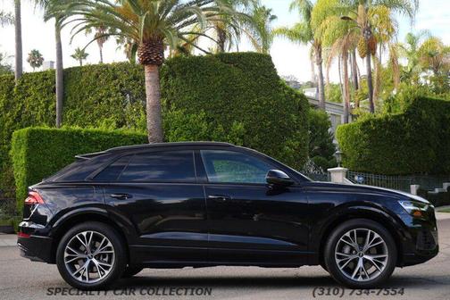 2021 Audi Q8 55 Premium