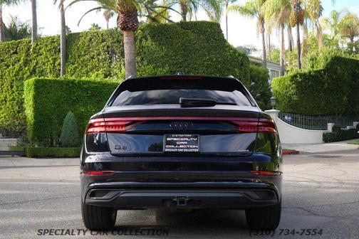 2021 Audi Q8 55 Premium