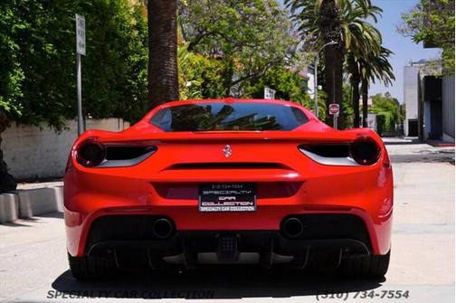 2017 Ferrari 488 GTB Base
