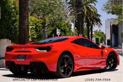 2017 Ferrari 488 GTB Base
