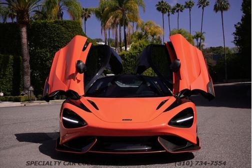2021 McLaren 765LT Coupe